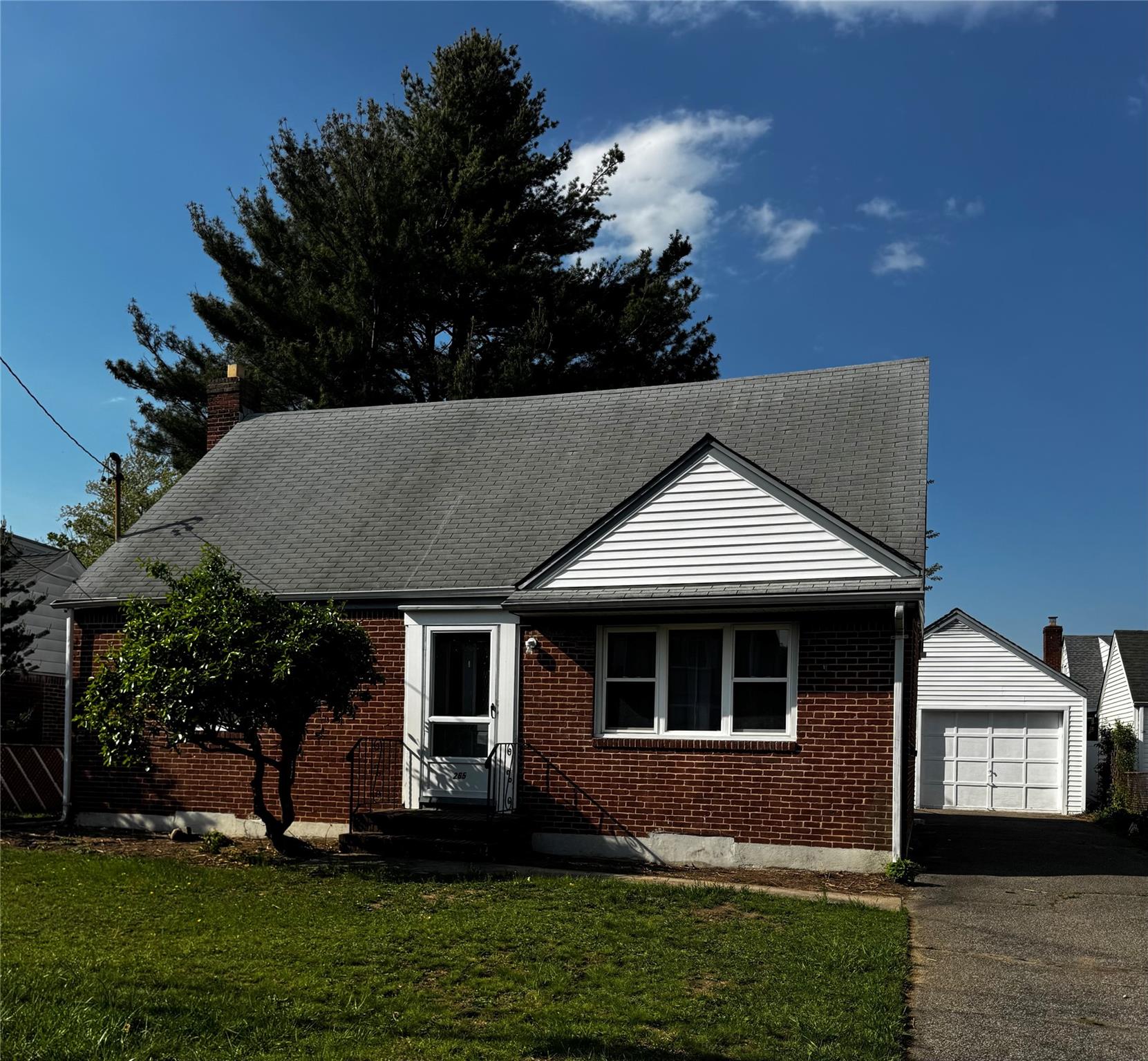 265 Walton Street, West Hempstead, New York image 1