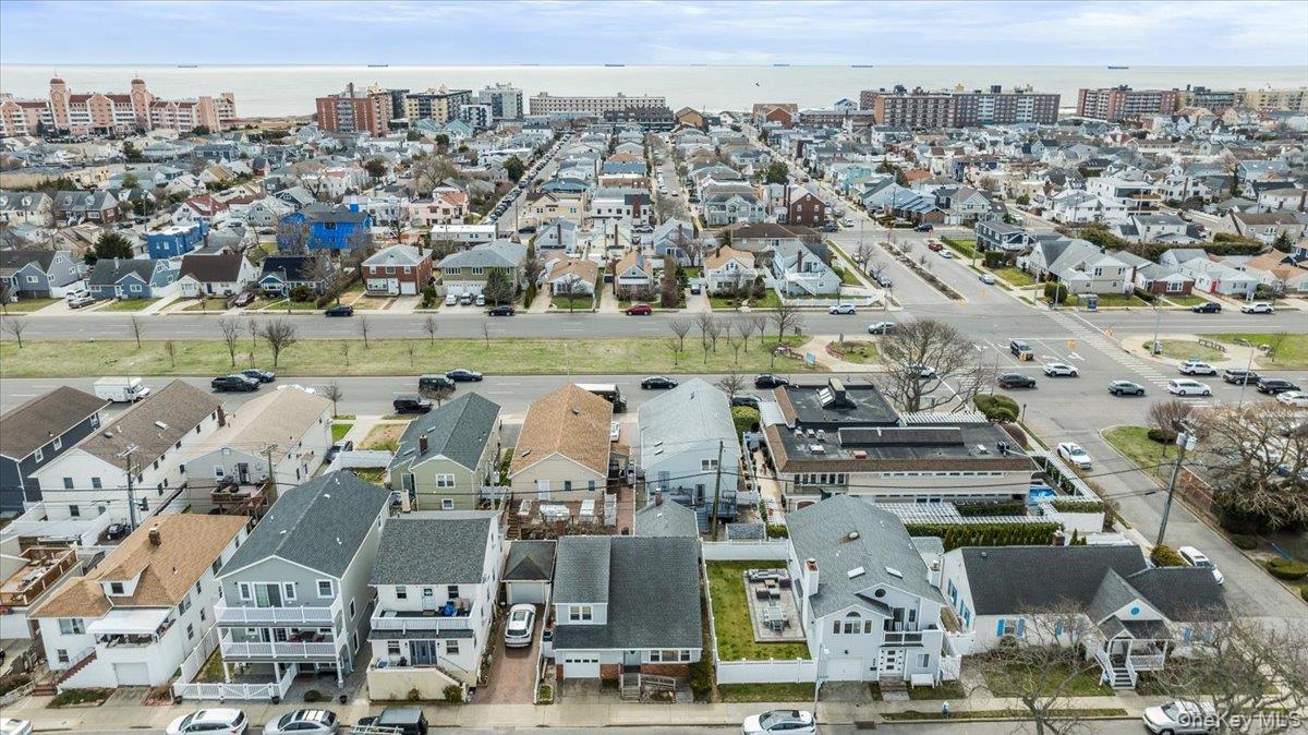 806 E Chester Street