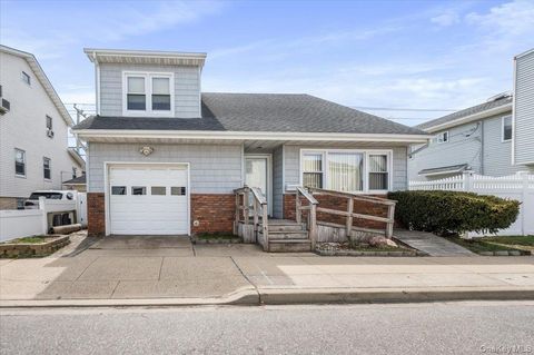 806 E Chester Street Long Beach NY 11561