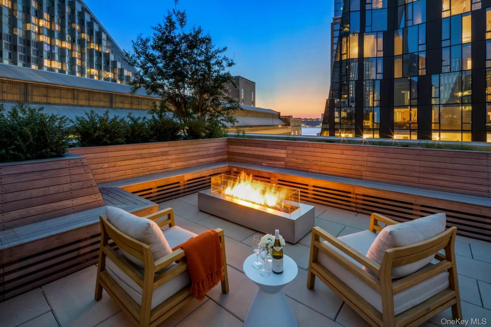 1 West End Avenue 26D