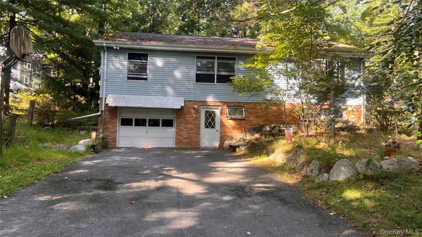 32 HAMMERHEAD TRL, WURTSBORO, NY 12790 - Image 93037dab32b29c2da3b53d2aaca74d03/62541352