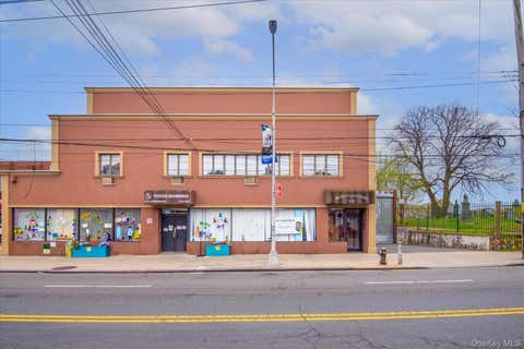 Condo For Sale - 7252 Metropolitan Avenue #3C<br/> Middle Village, NY 11379