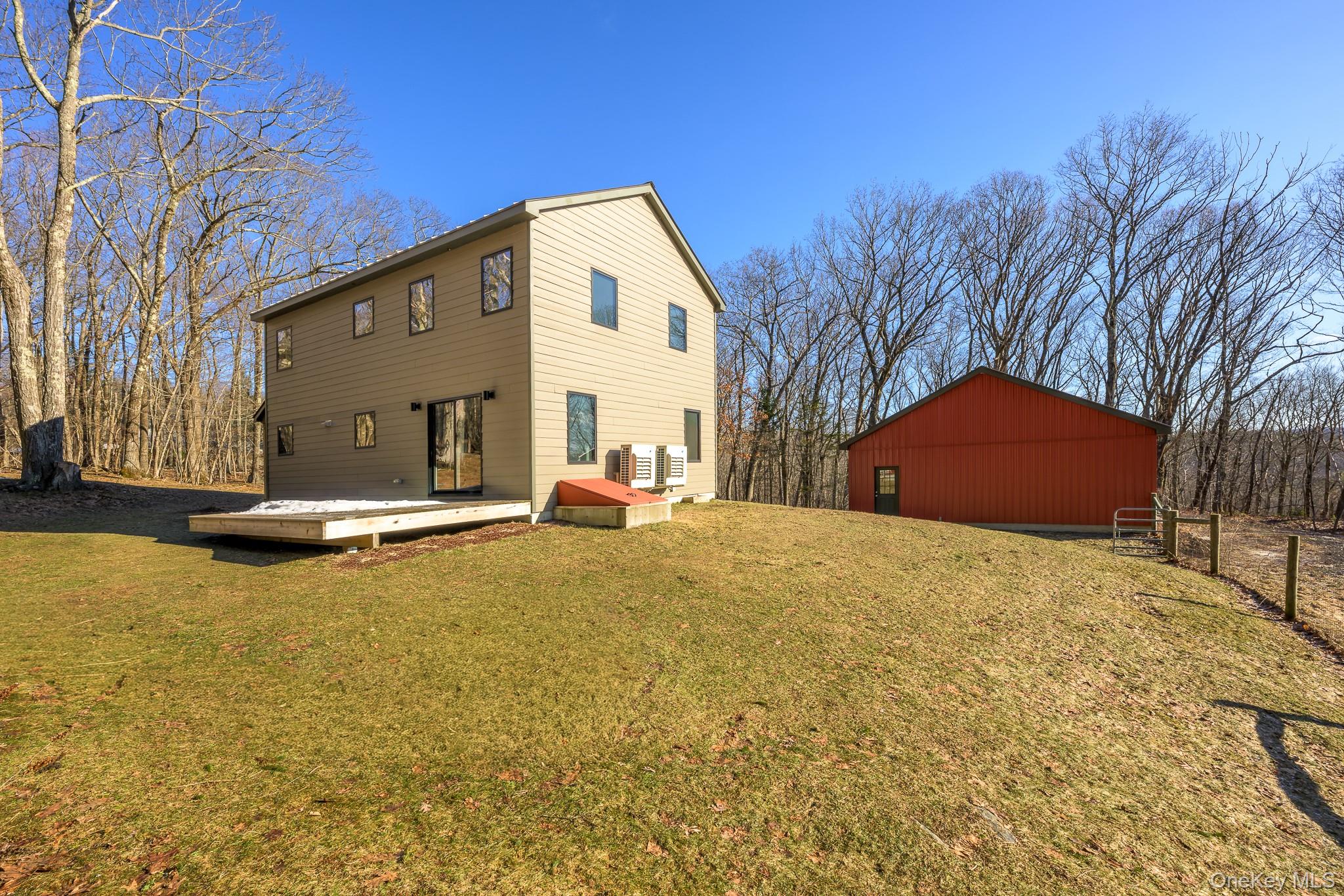 30 Ridge Lane
