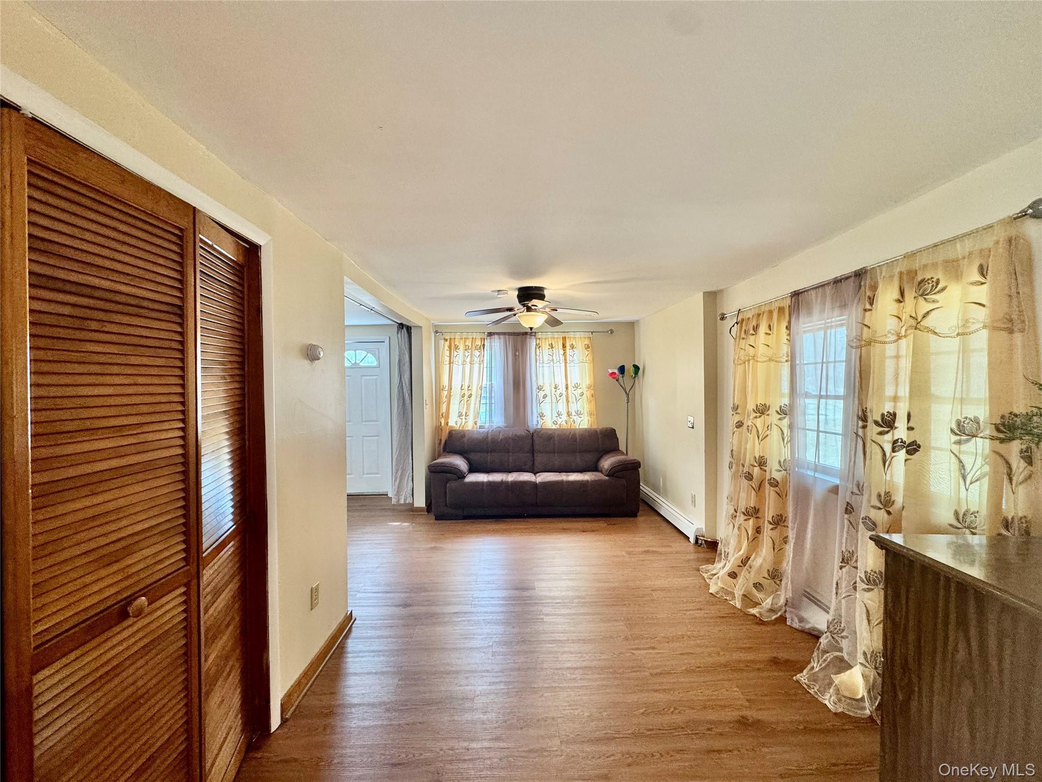 1 Royal Acres Drive