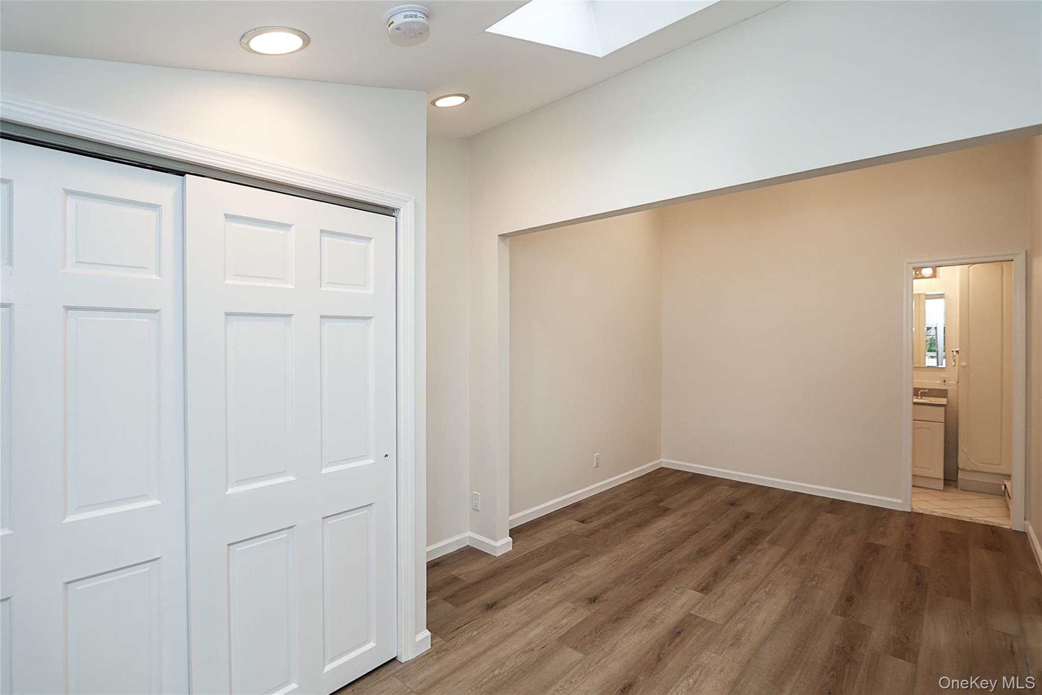 Old Bethpage, New York 11804, United States, 3 Bedrooms Bedrooms, ,3 BathroomsBathrooms,Residential,Active,206711