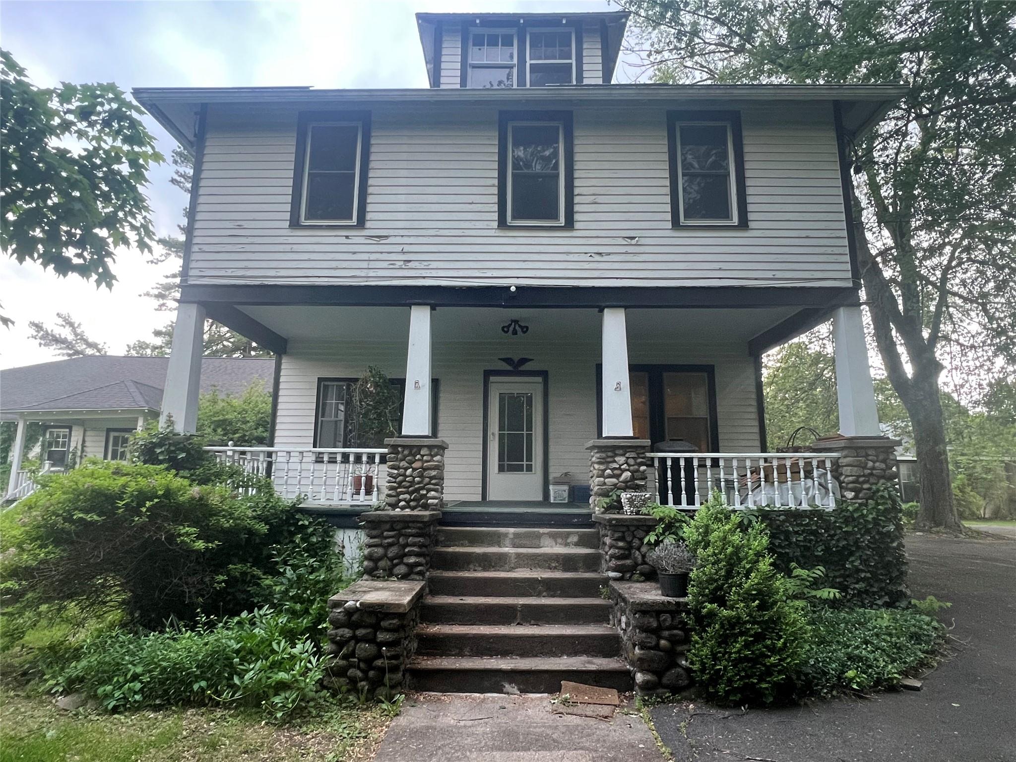 Rental Property at Ulster Avenue A, Ulster Park, New York - Bedrooms: 3 
Bathrooms: 1 
Rooms: 6  - $2,400 MO.