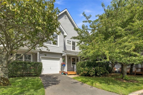 Condo For Sale - 77 Sunburst Terrace<br/> Central Islip, NY 11722
