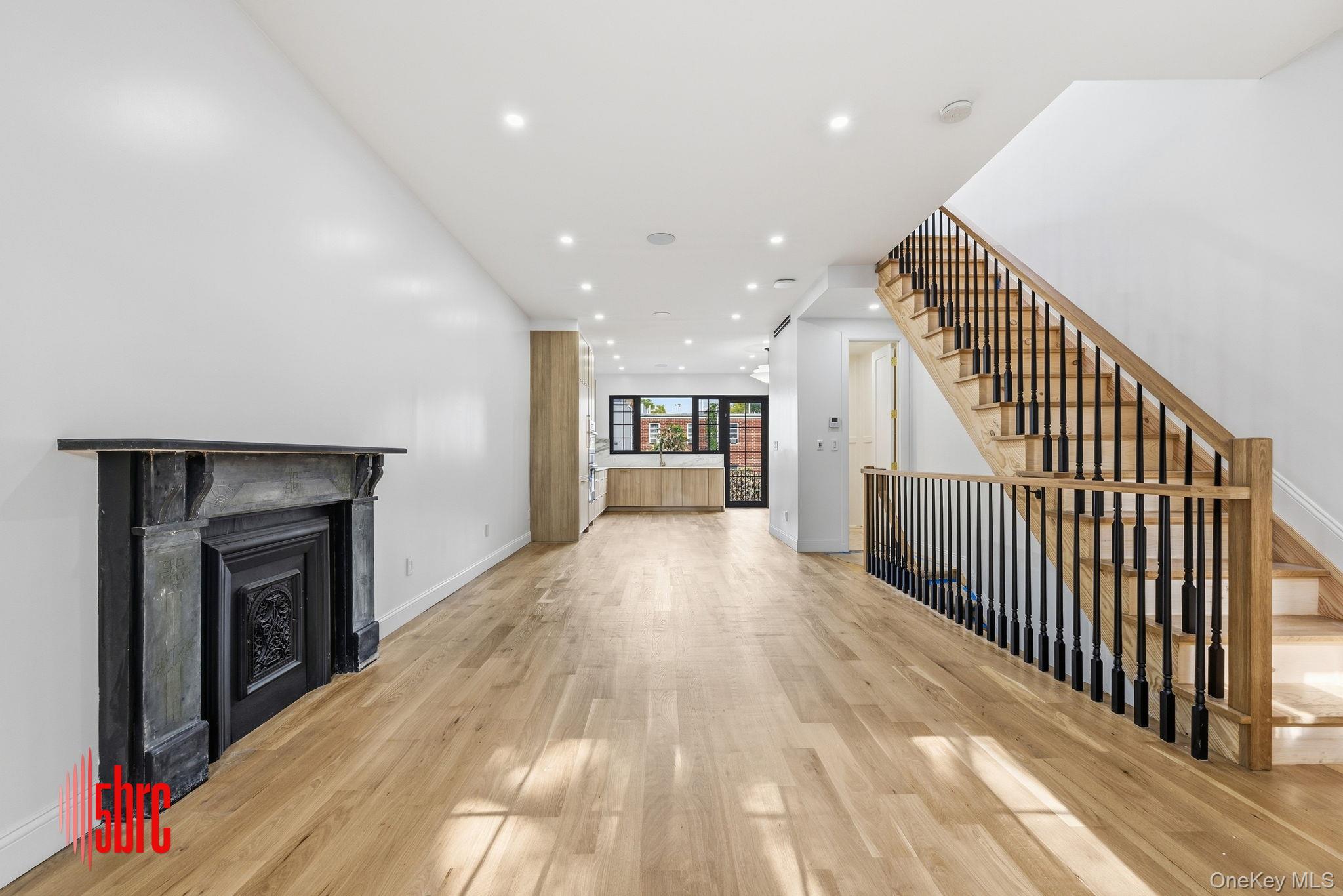 83 Cooper Street