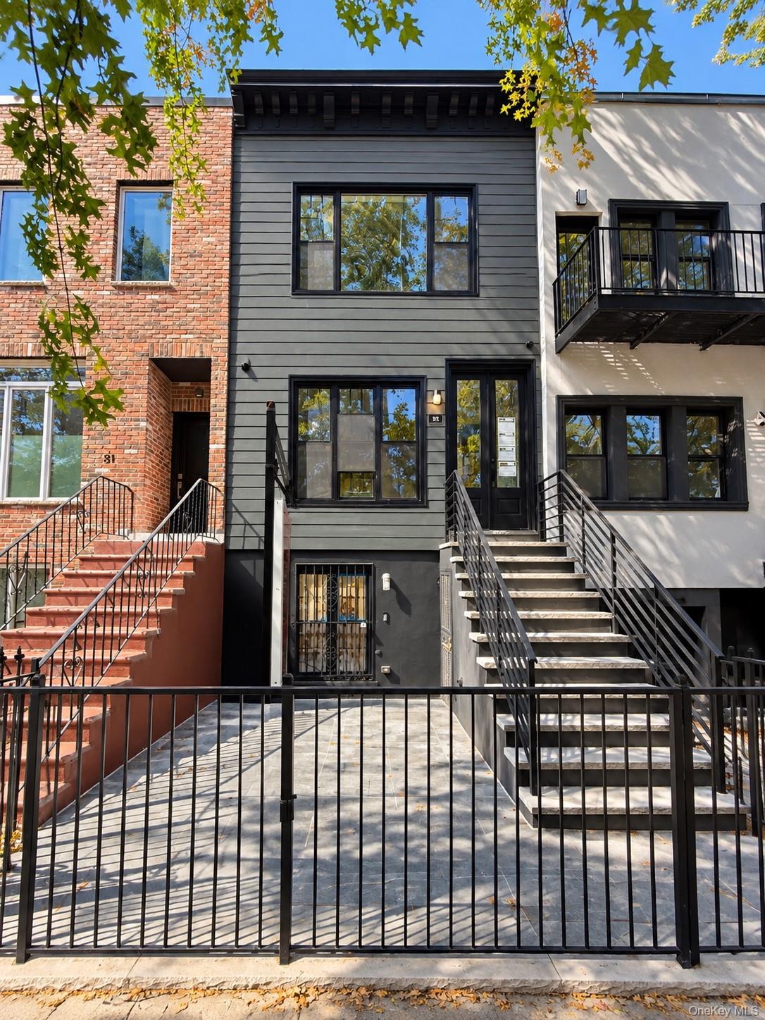 83 Cooper Street