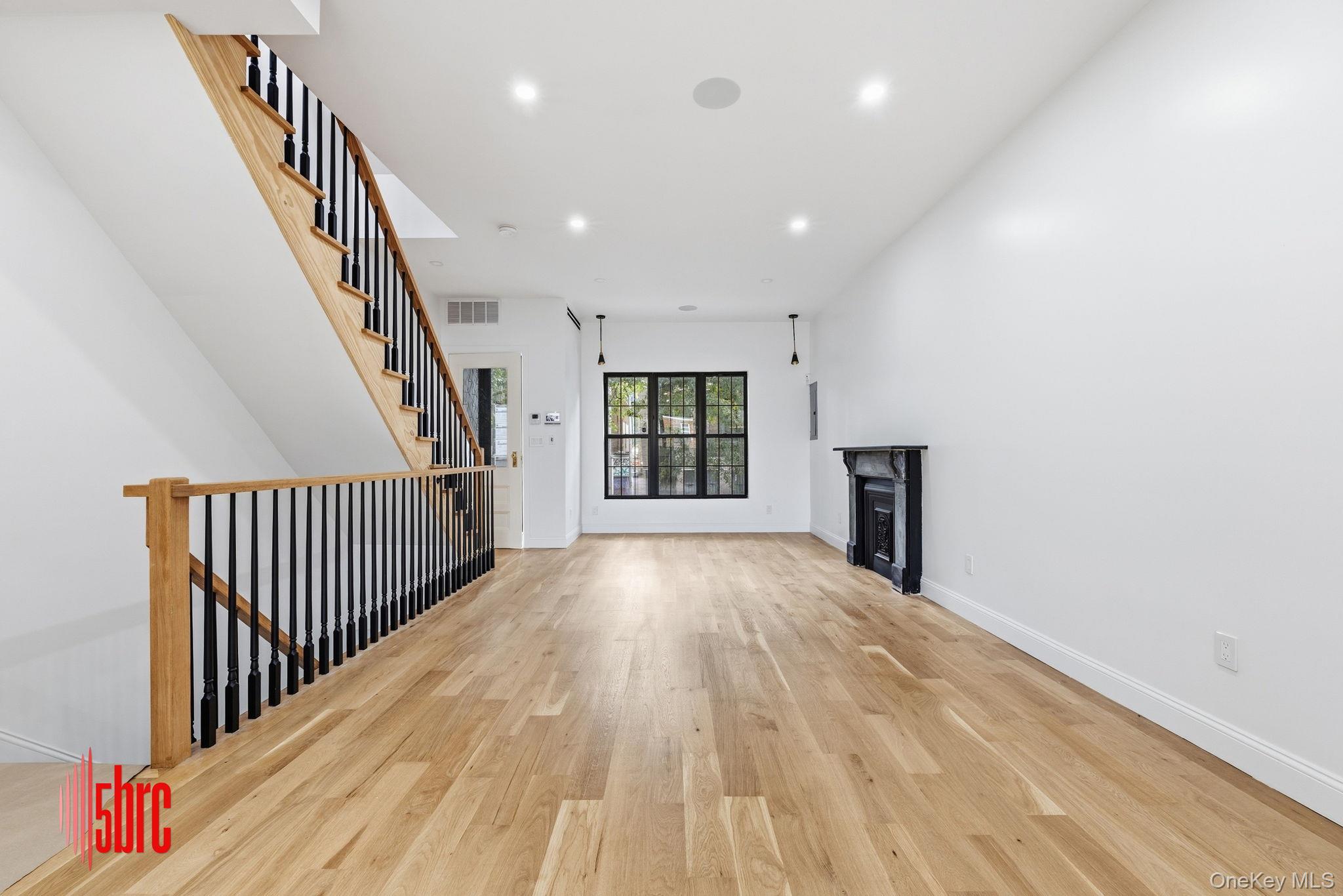 83 Cooper Street