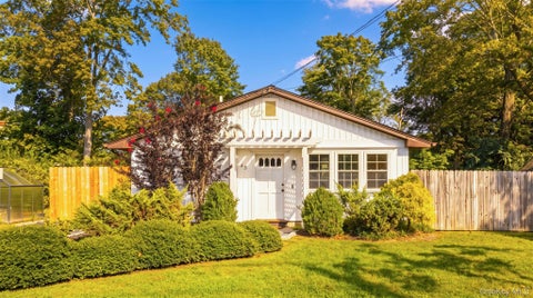 Homes For Sale - 45 Fuoco Road<br/> Suffolk County, Bellport, NY 11713