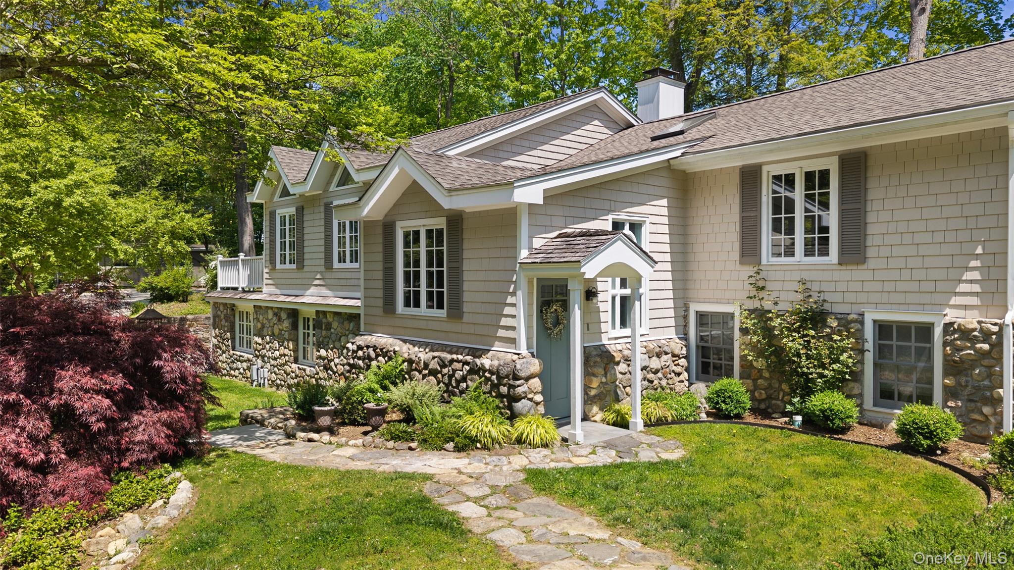 9 Lewis Road
