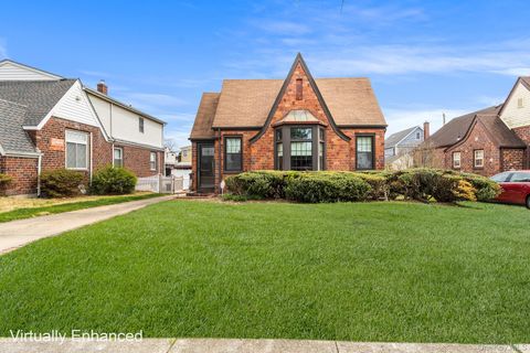 524 Concord Avenue Williston Park NY 11596