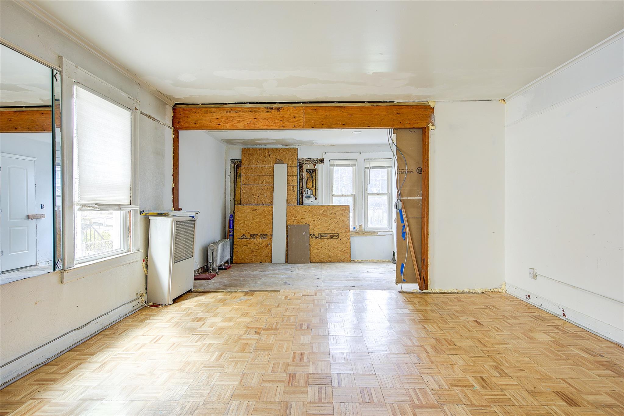 88-22 186th Street, Hollis, New York image 5