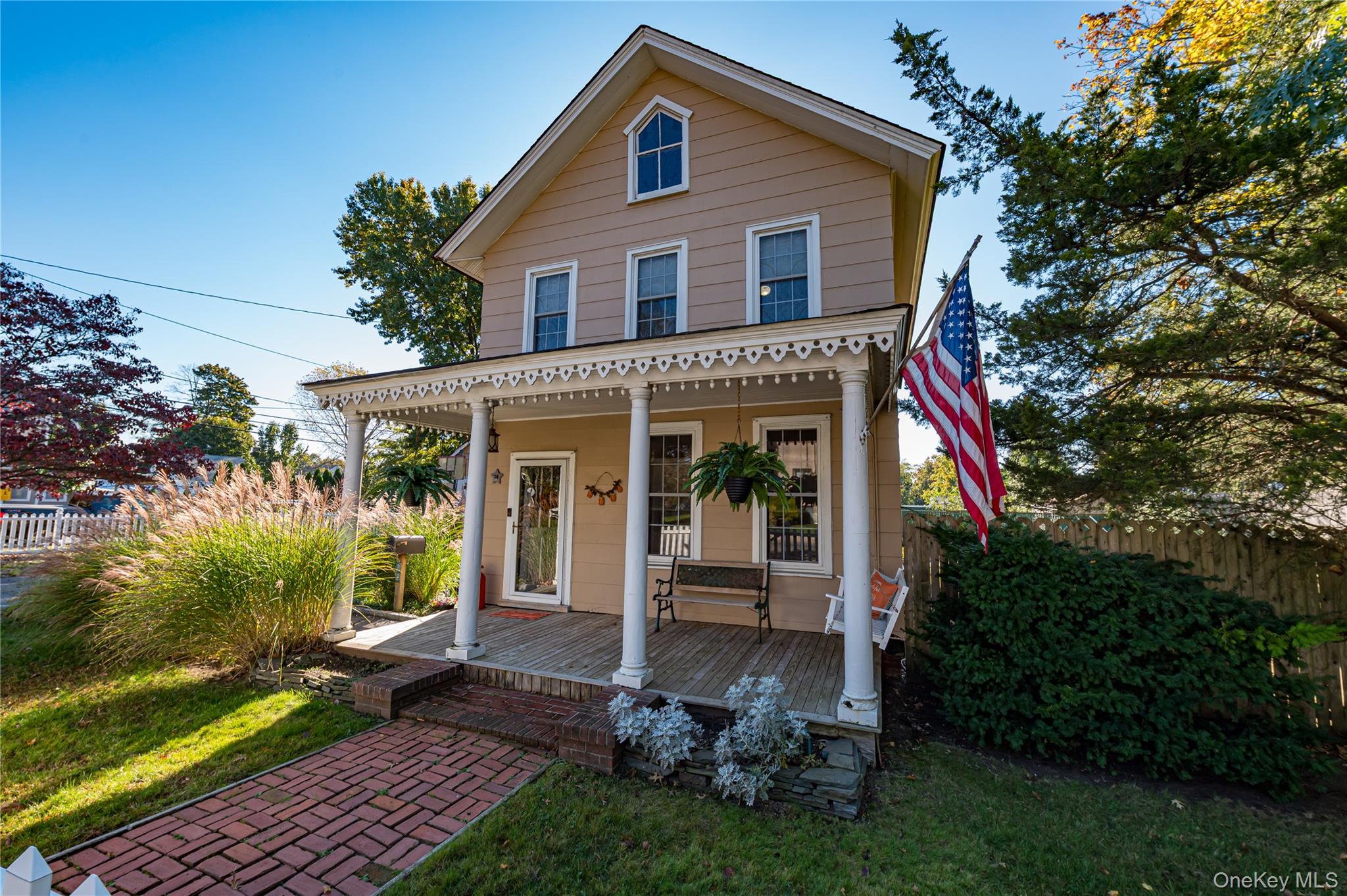 22 Grant Avenue