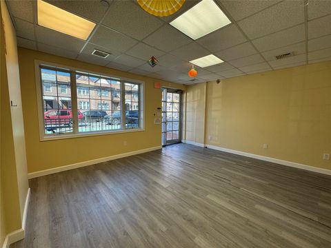 27-17 Crescent St. 1-A Astoria NY 11102