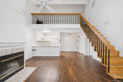 Condo For Sale - 239 Deer Hill Road<br/> South Salem, NY 10590