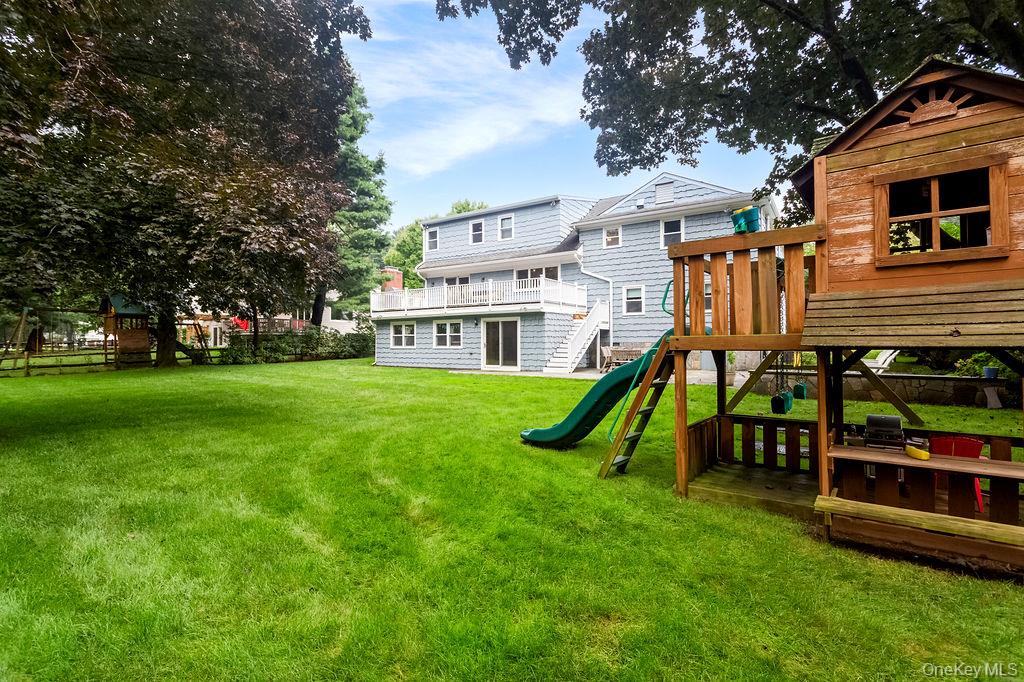 Photo of 18 Shady Brook Lane, Old Greenwich, CT 06870 (MLS # 1043541)