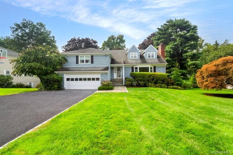 Homes For Sale - 18 Shady Brook Lane<br/> Old Greenwich, CT 06870