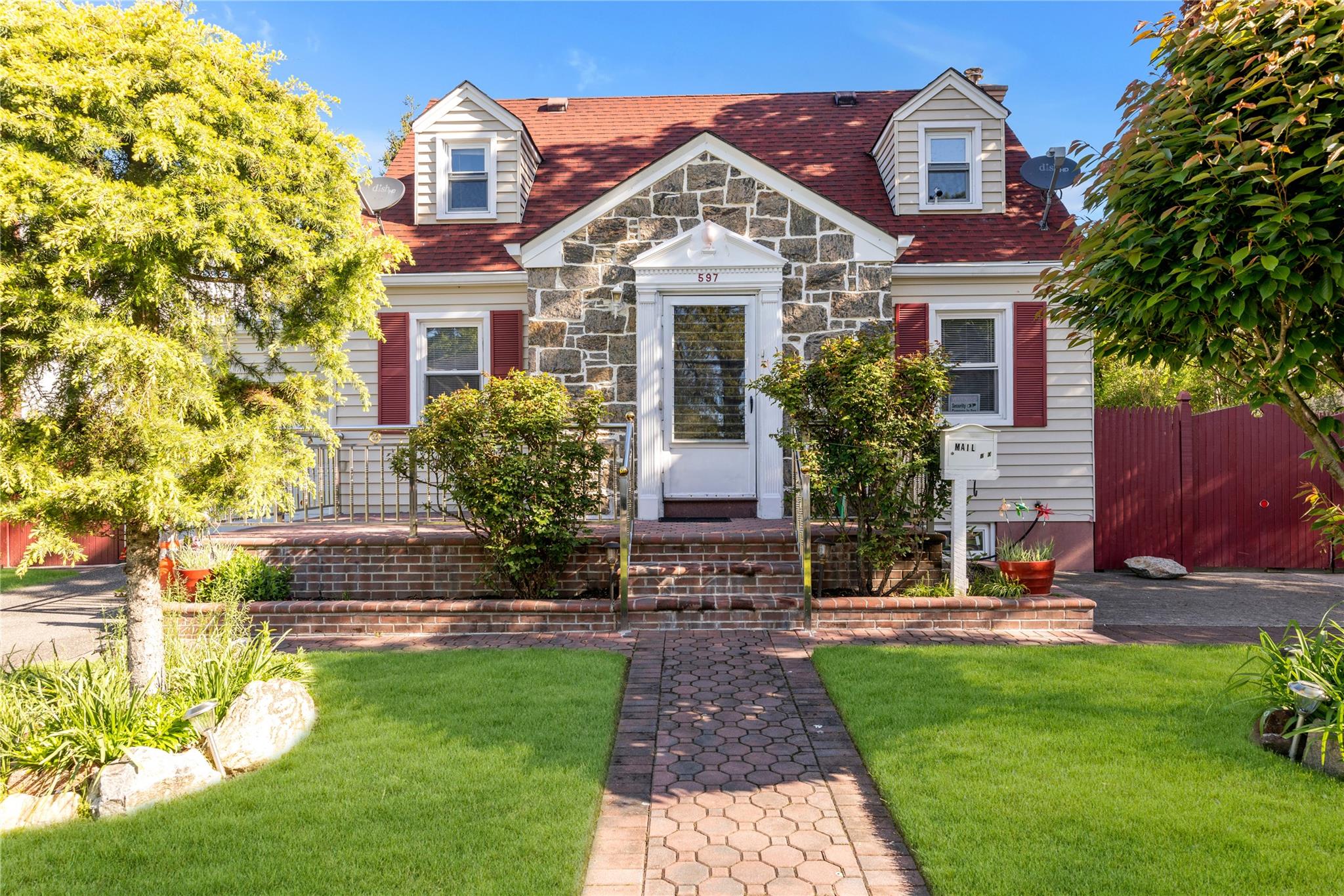 597 Stratford Road, Baldwin, New York image 22