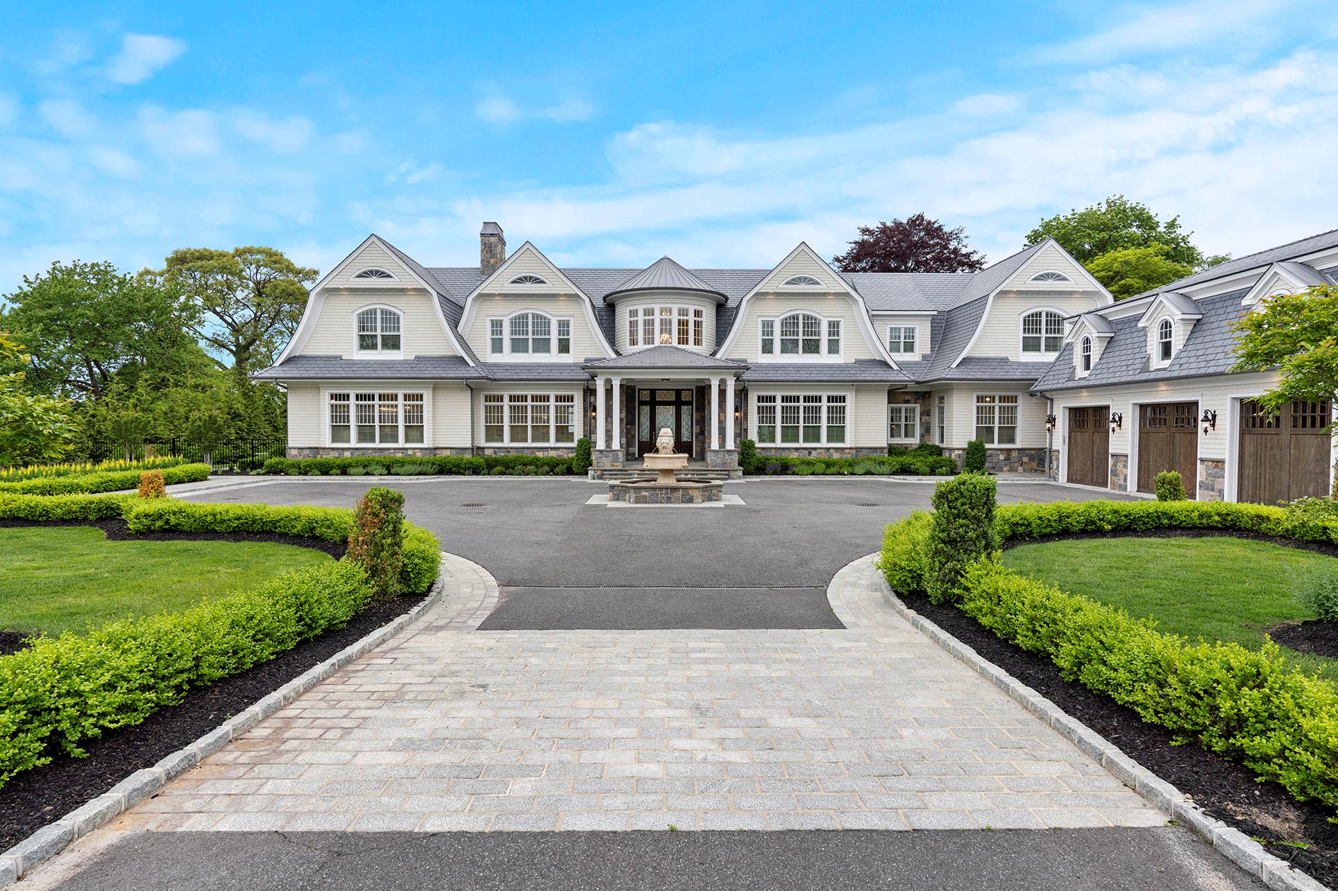 25 Brewster Lane