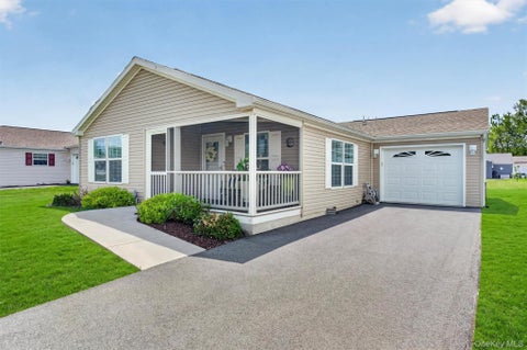 Mobile Home For Sale - 10 Orlando Drive<br/> Poughkeepsie, NY 12603