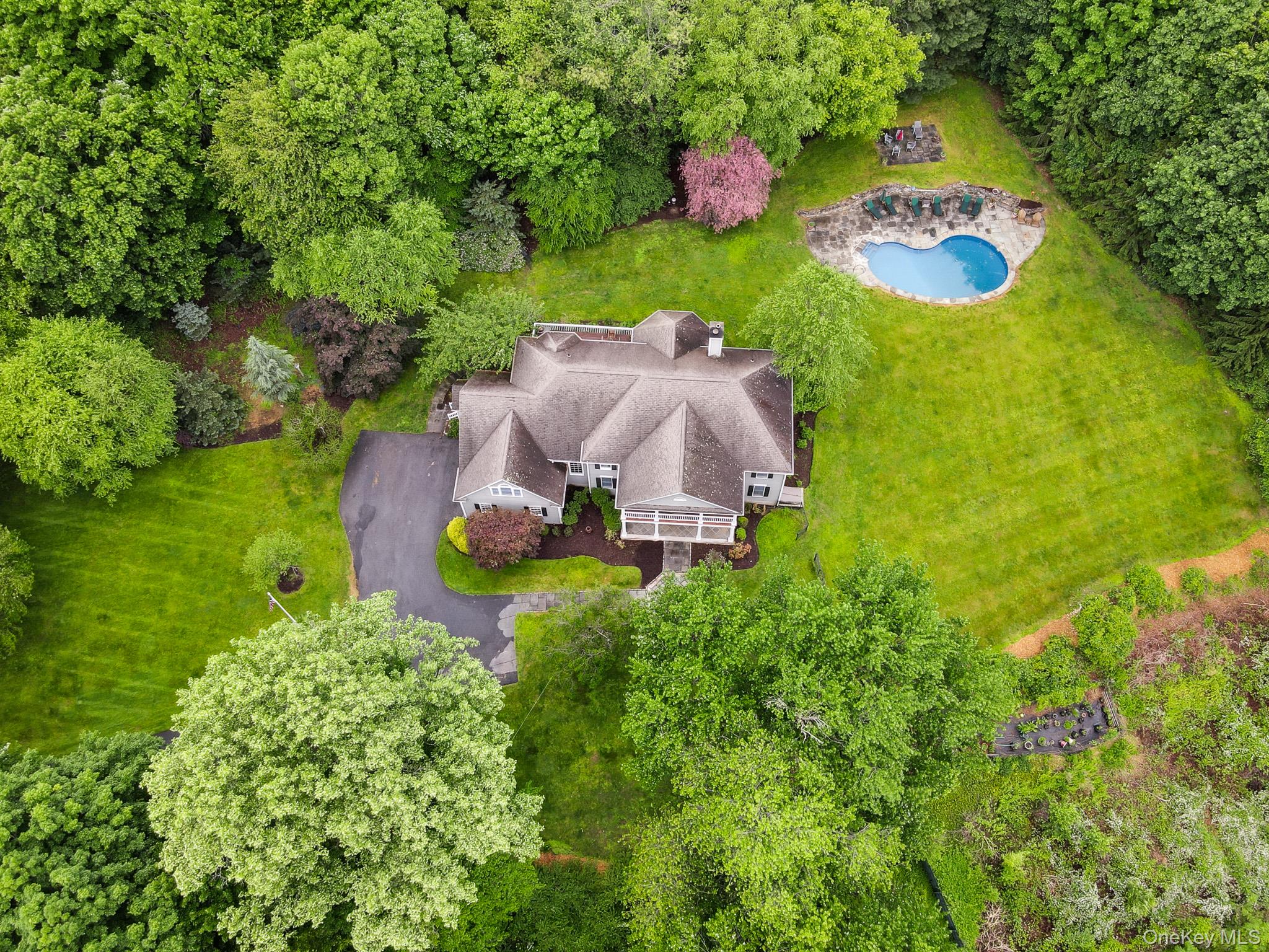 4 Pearl Court