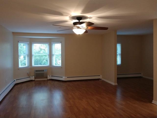 36 Greenridge Avenue 305