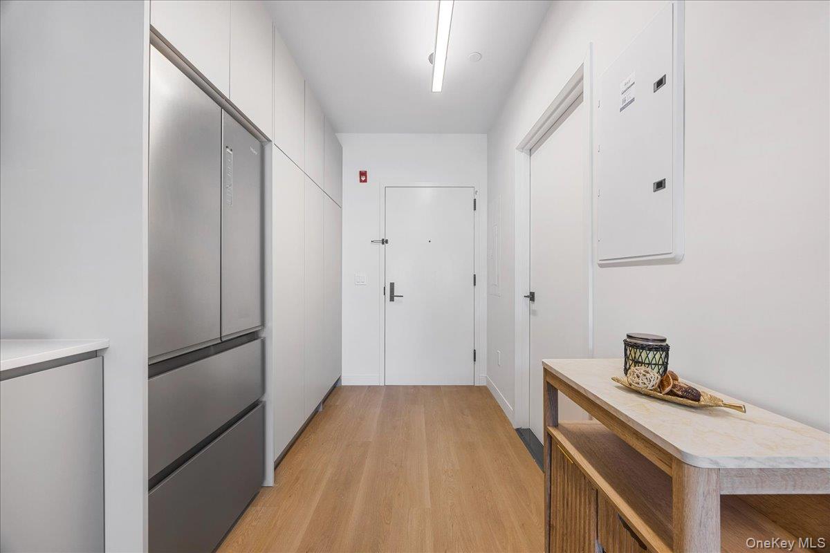 8 Chester Avenue 220