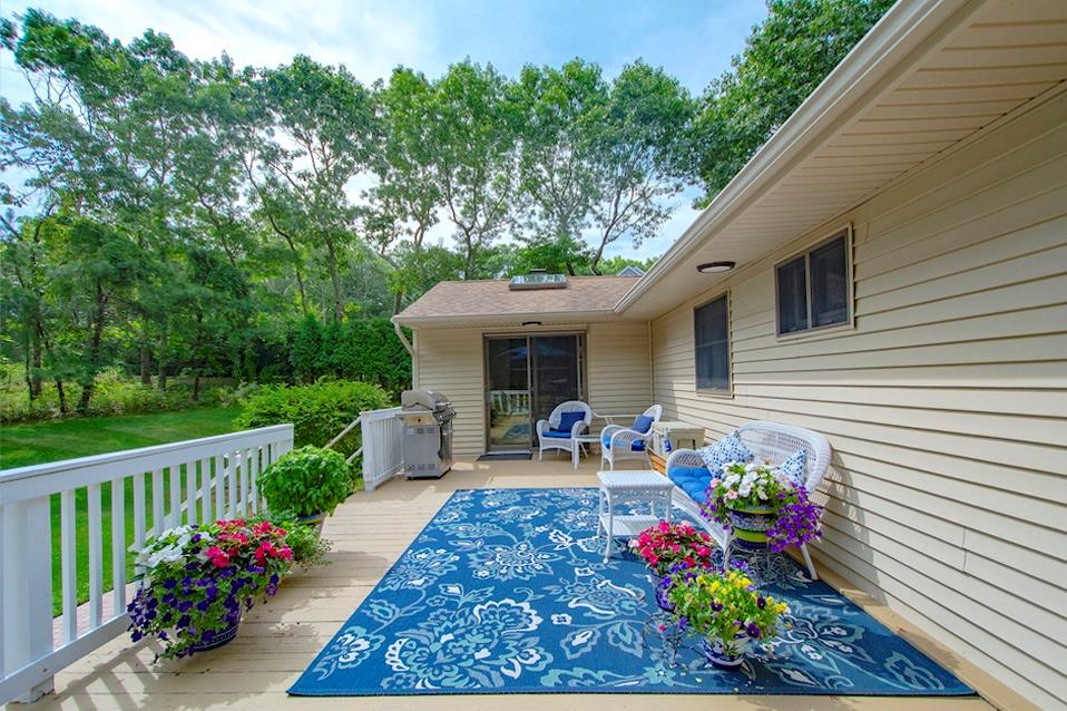 34 Wards Path, Hampton Bays, New York image 18