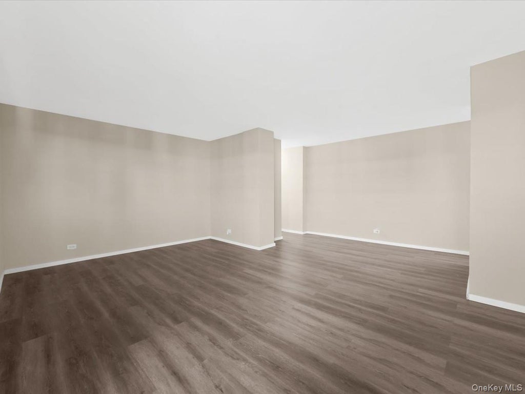 Photo of 568 Grand Street #J602, New York (Manhattan), NY 10002 (MLS # 1064290)