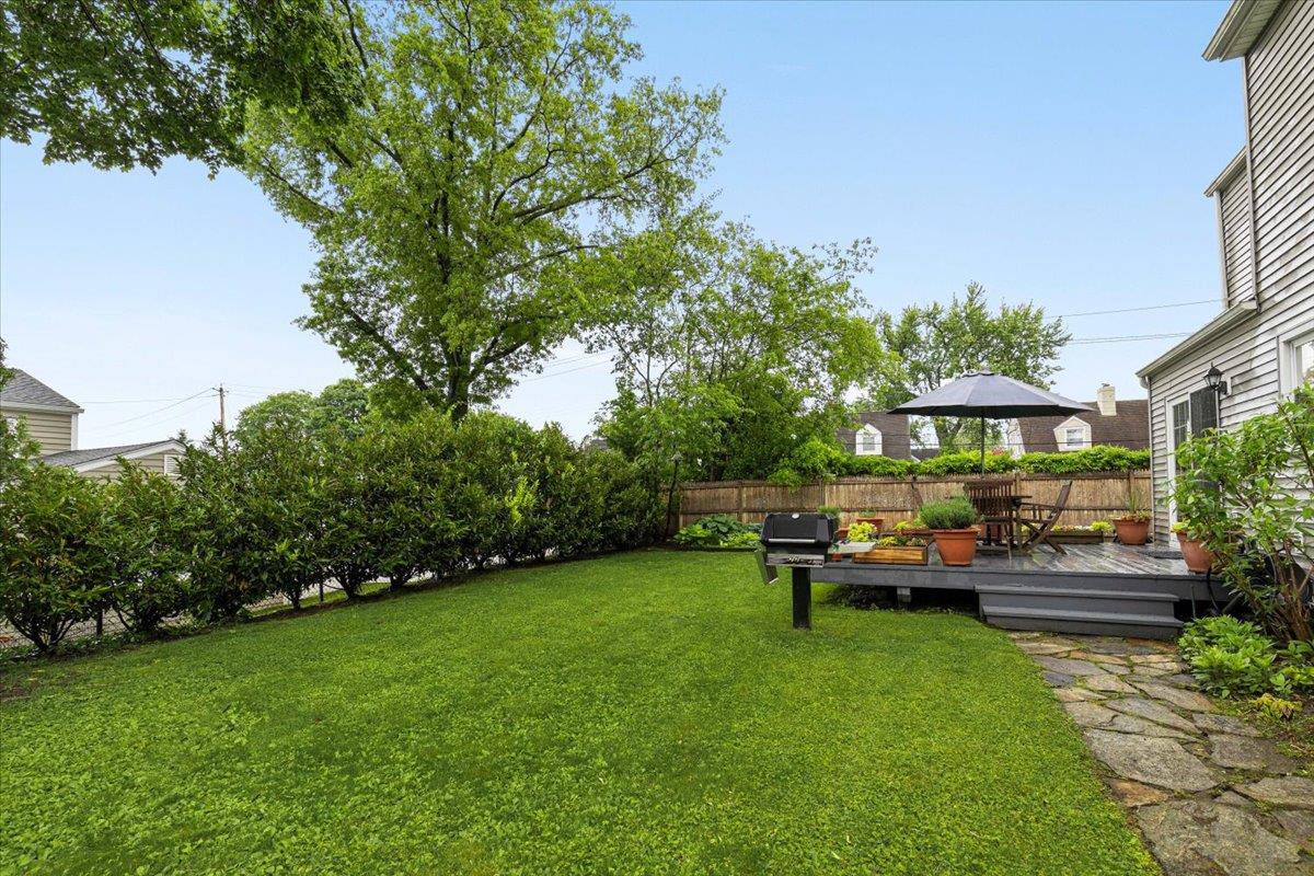 69 Howard Avenue, Eastchester, New York image 19