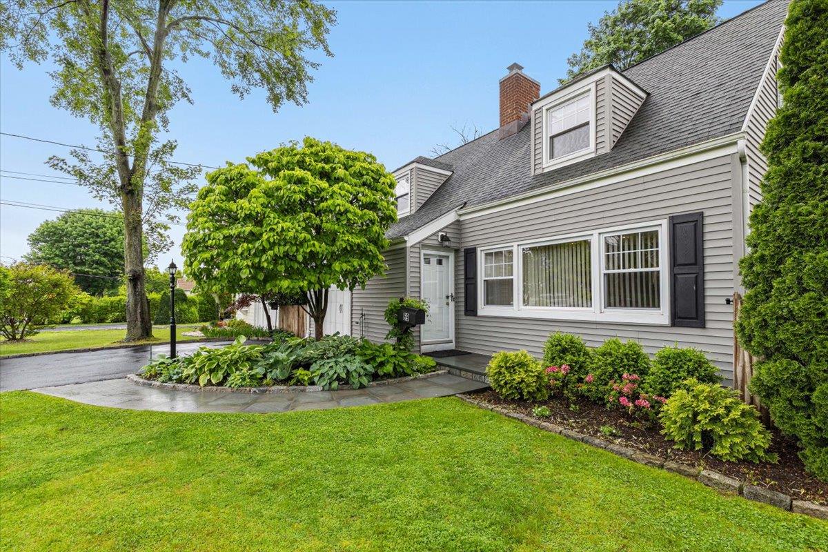 69 Howard Avenue, Eastchester, New York image 24