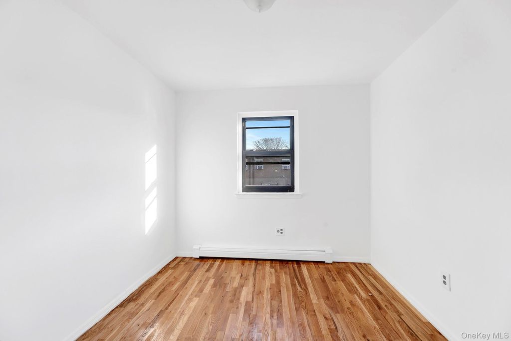 Photo of 559 Cleveland Street, Brooklyn, NY 11208 (MLS # 986525)