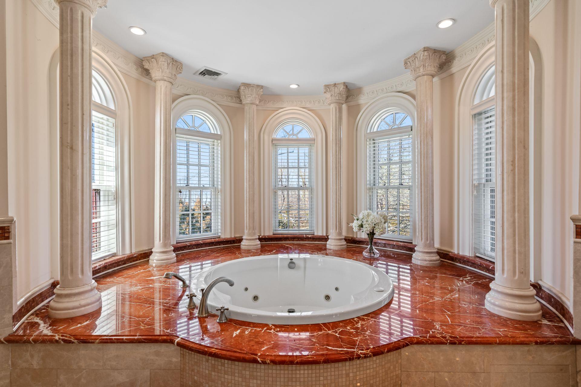 28 Whitney Circle, Glen Cove, New York image 17