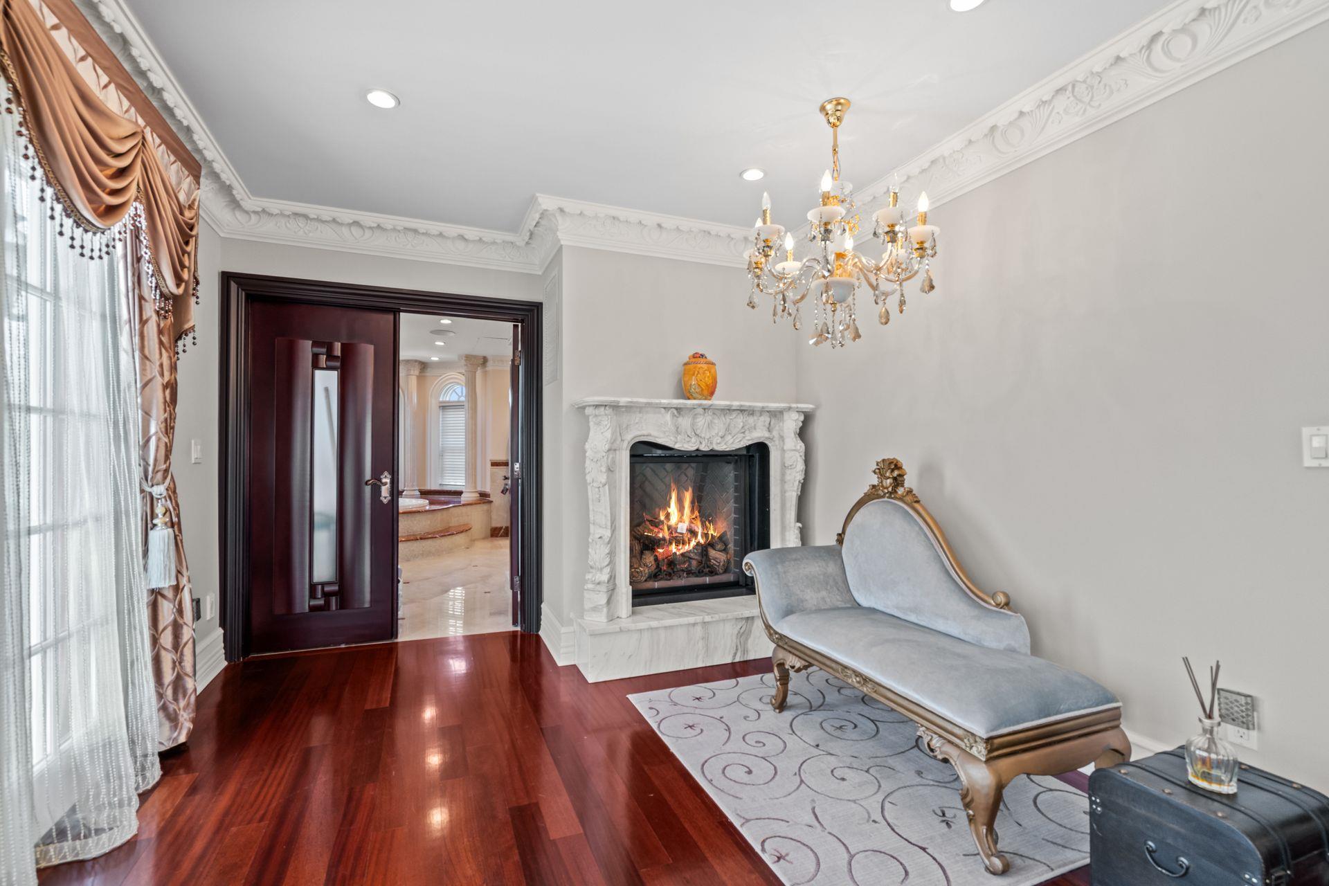 28 Whitney Circle, Glen Cove, New York image 16