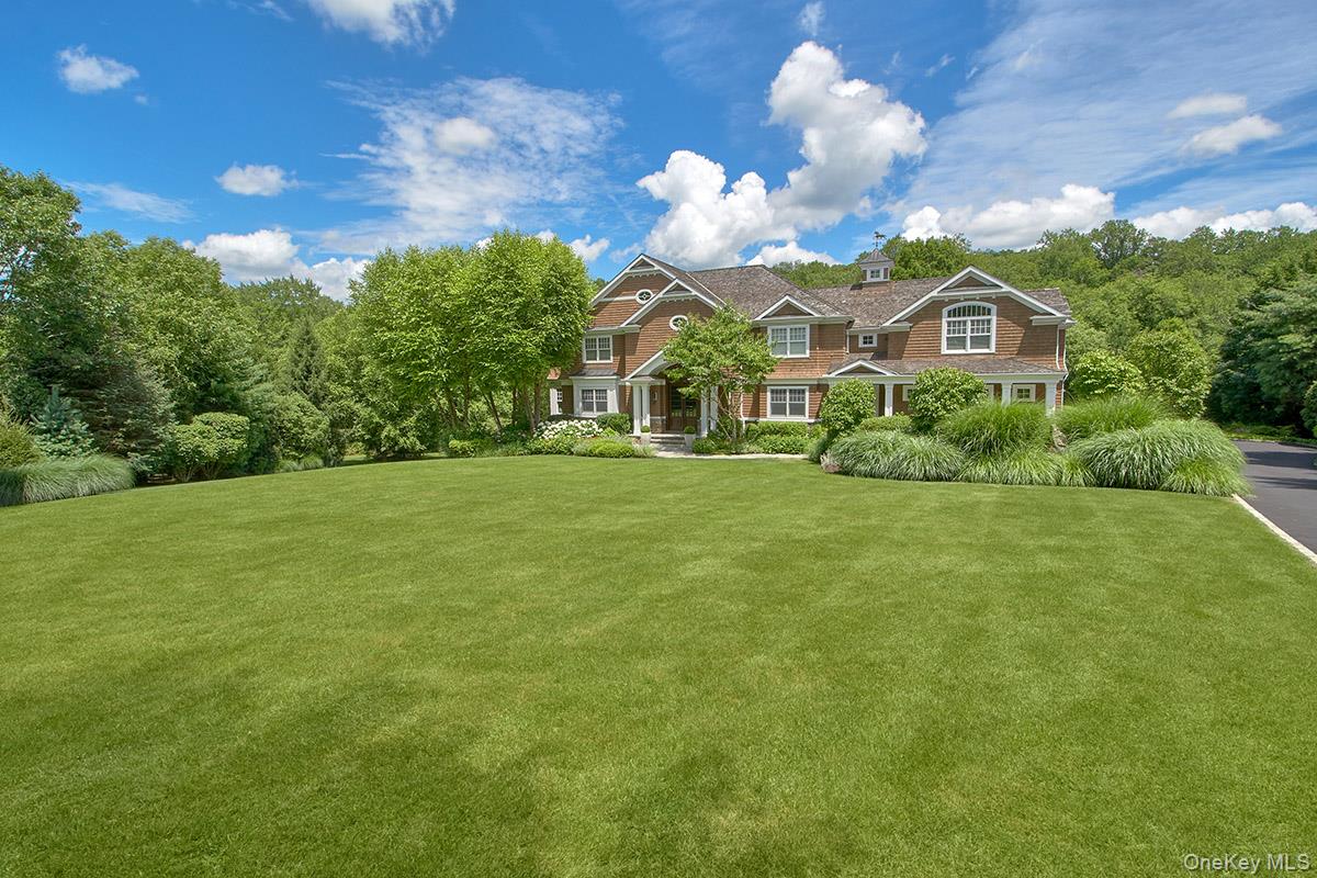 Chappaqua, New York 10514, United States, 4 Bedrooms Bedrooms, ,6 BathroomsBathrooms,Residential,Coming Soon,162189