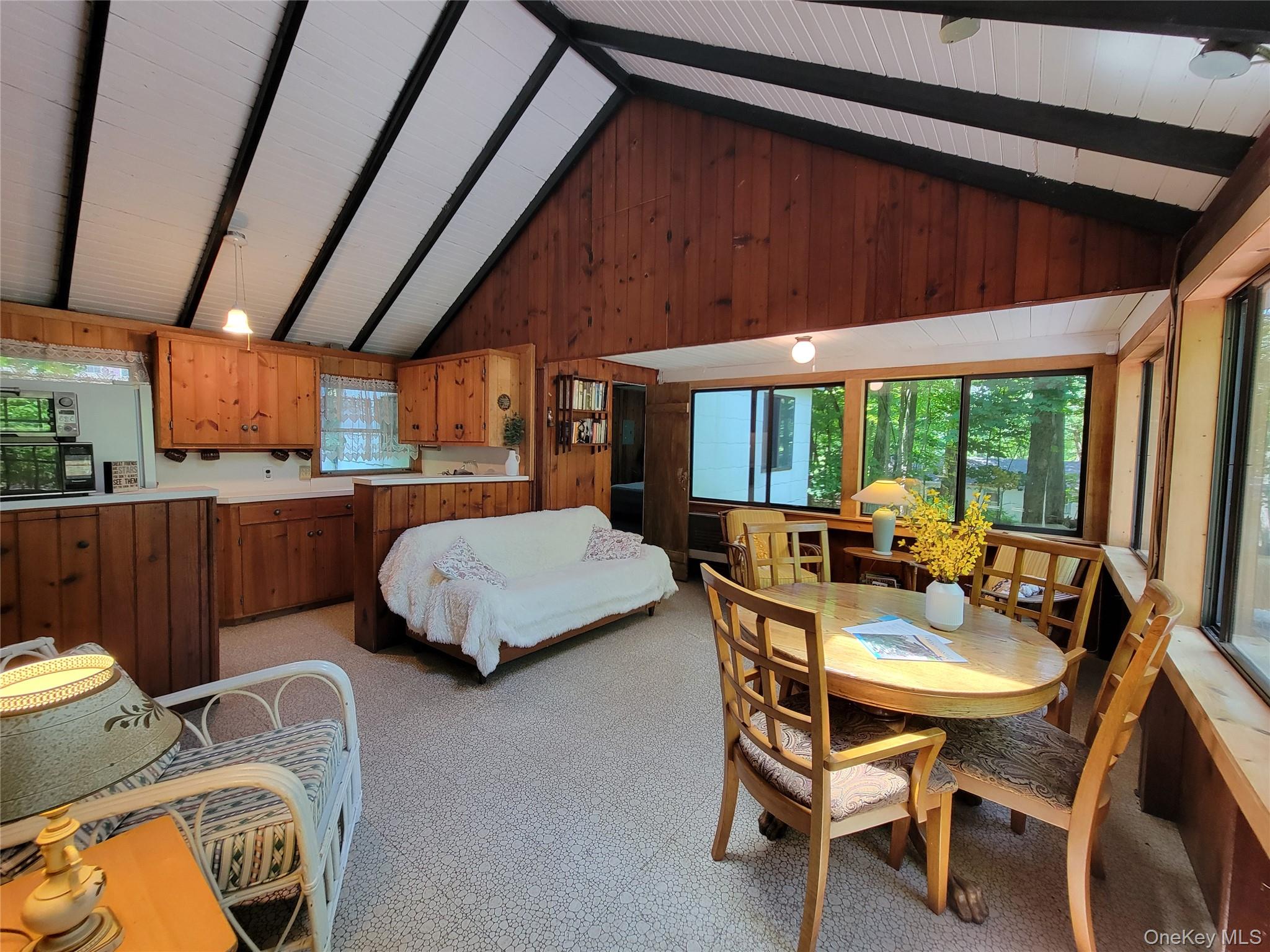 3300 Baker Street 16