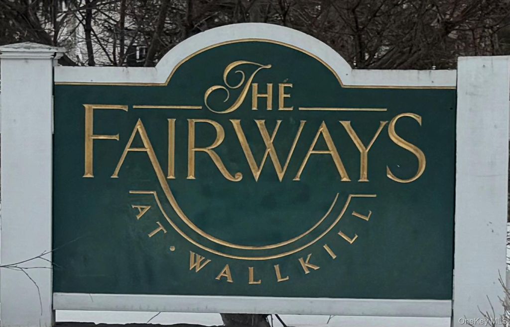 Photo of 21 High Ridge Lane #21, Middletown, NY 10940 (MLS # 962000)