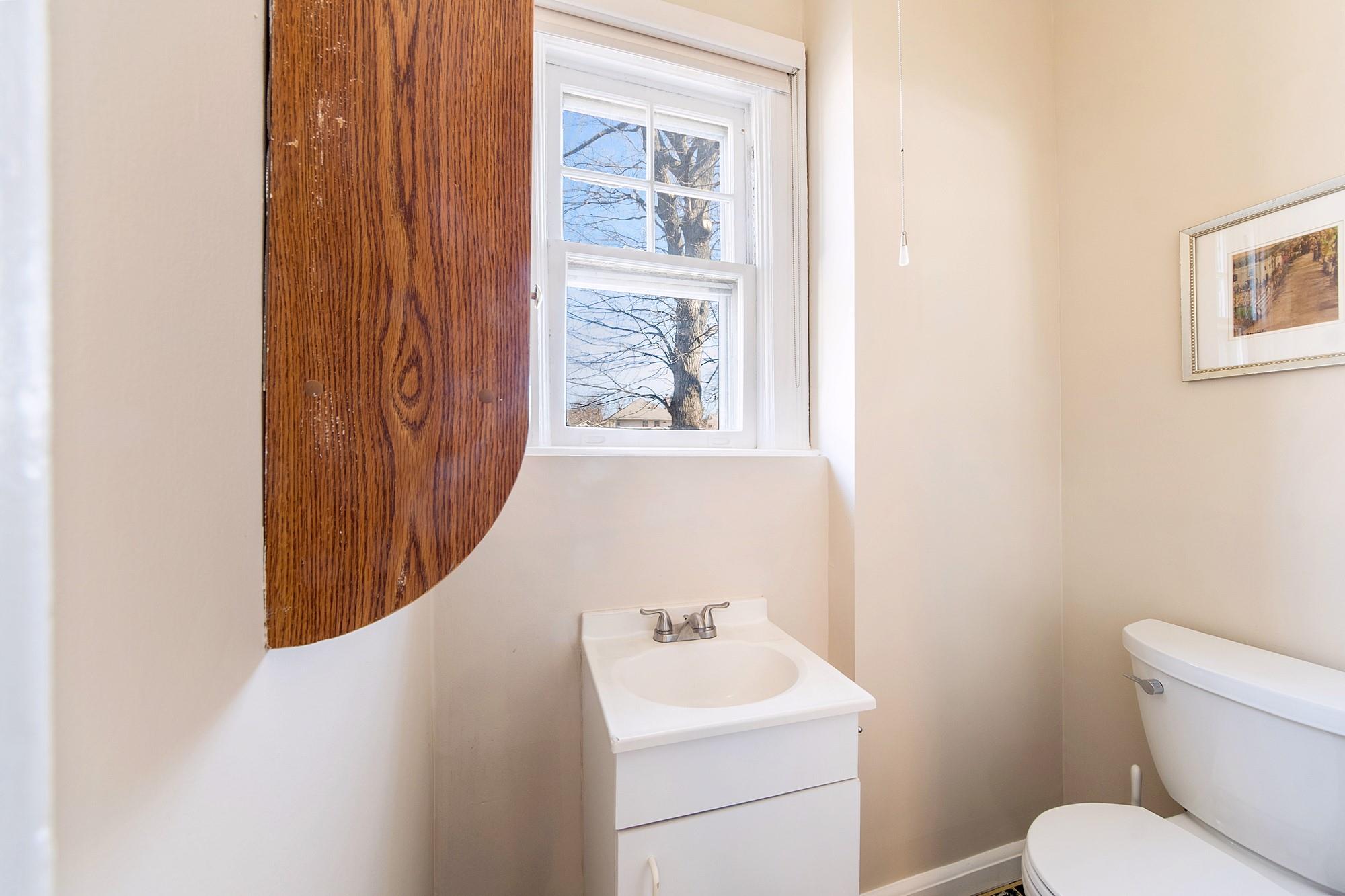 29 E Birch Street, Mount Vernon, New York image 17