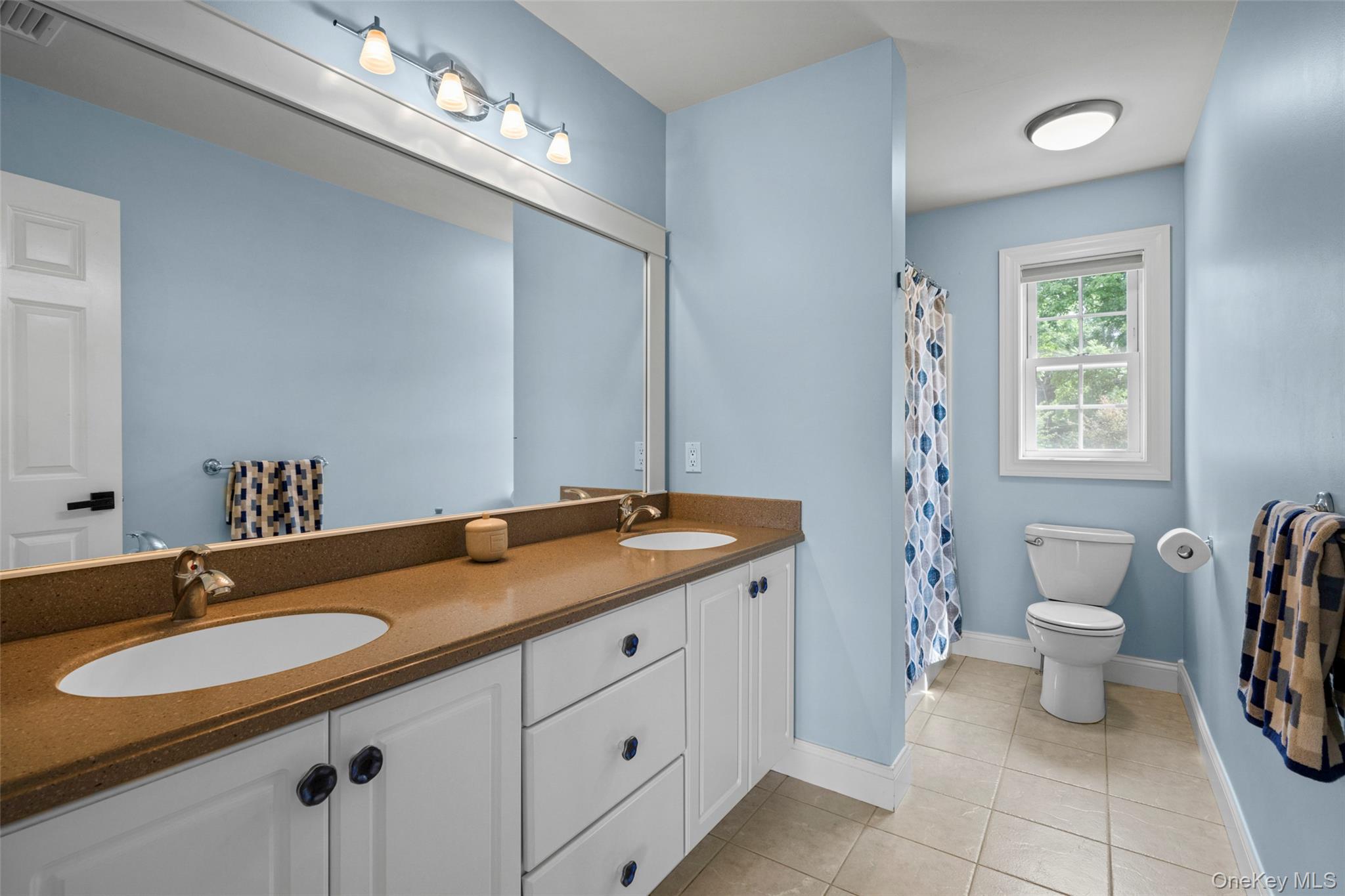 Poughkeepsie, New York 12603, United States, 4 Bedrooms Bedrooms, ,3 BathroomsBathrooms,Residential,Active,154091