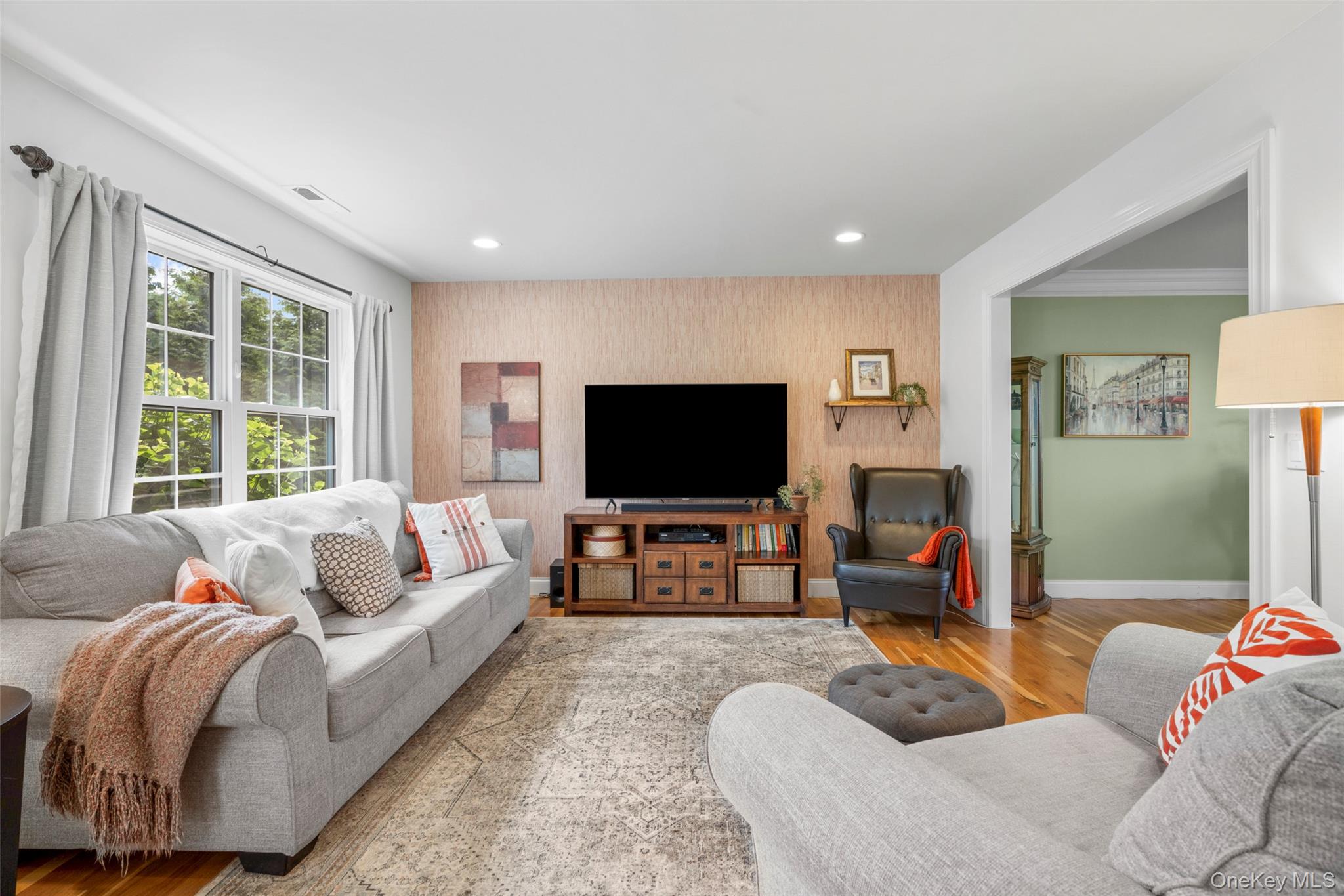 Poughkeepsie, New York 12603, United States, 4 Bedrooms Bedrooms, ,3 BathroomsBathrooms,Residential,Active,154091