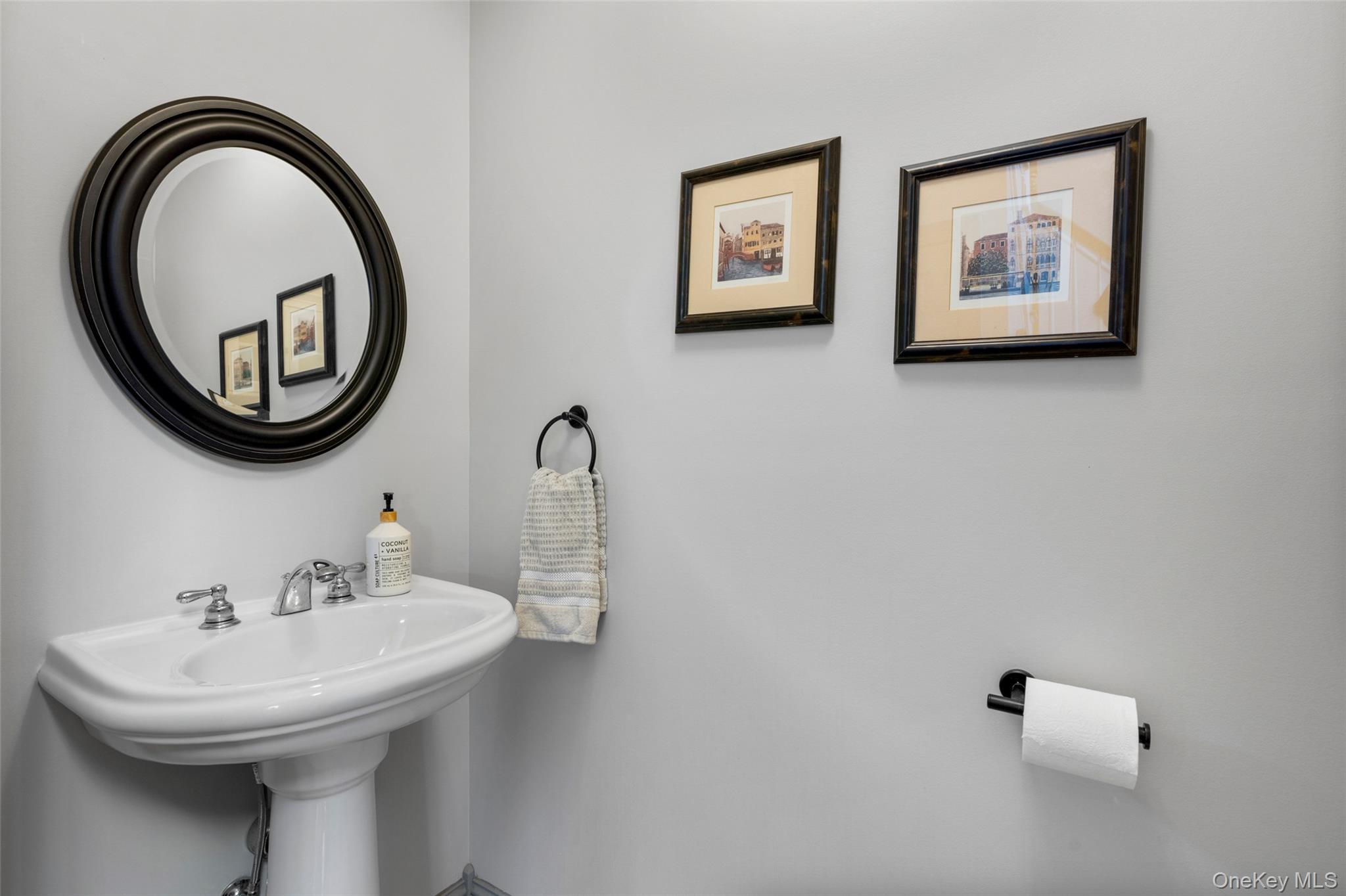 Poughkeepsie, New York 12603, United States, 4 Bedrooms Bedrooms, ,3 BathroomsBathrooms,Residential,Active,154091