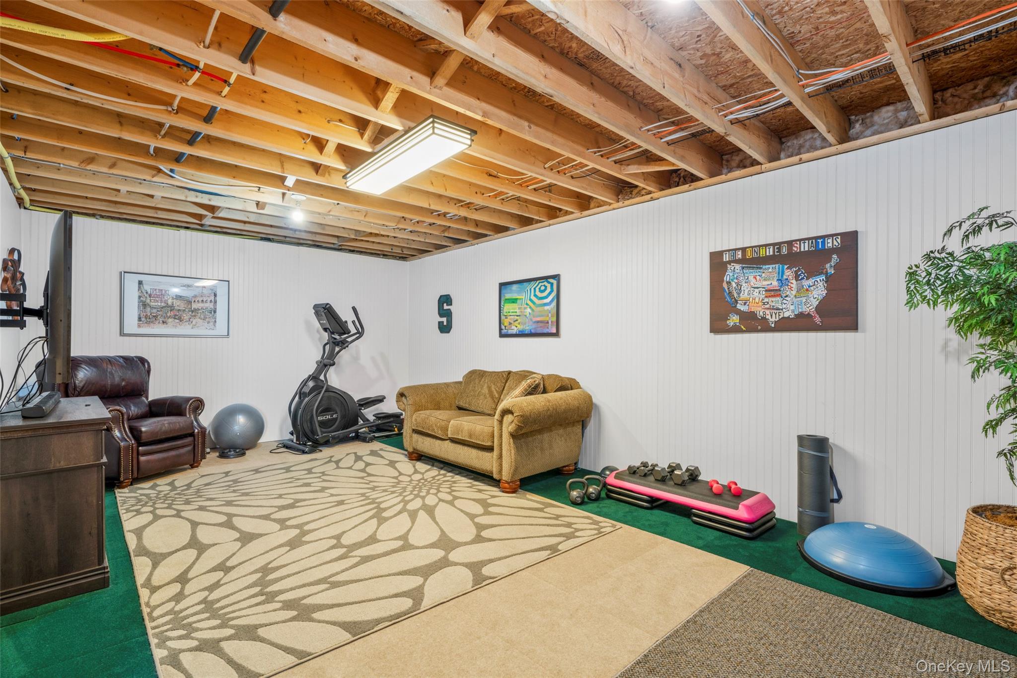 Poughkeepsie, New York 12603, United States, 4 Bedrooms Bedrooms, ,3 BathroomsBathrooms,Residential,Active,154091