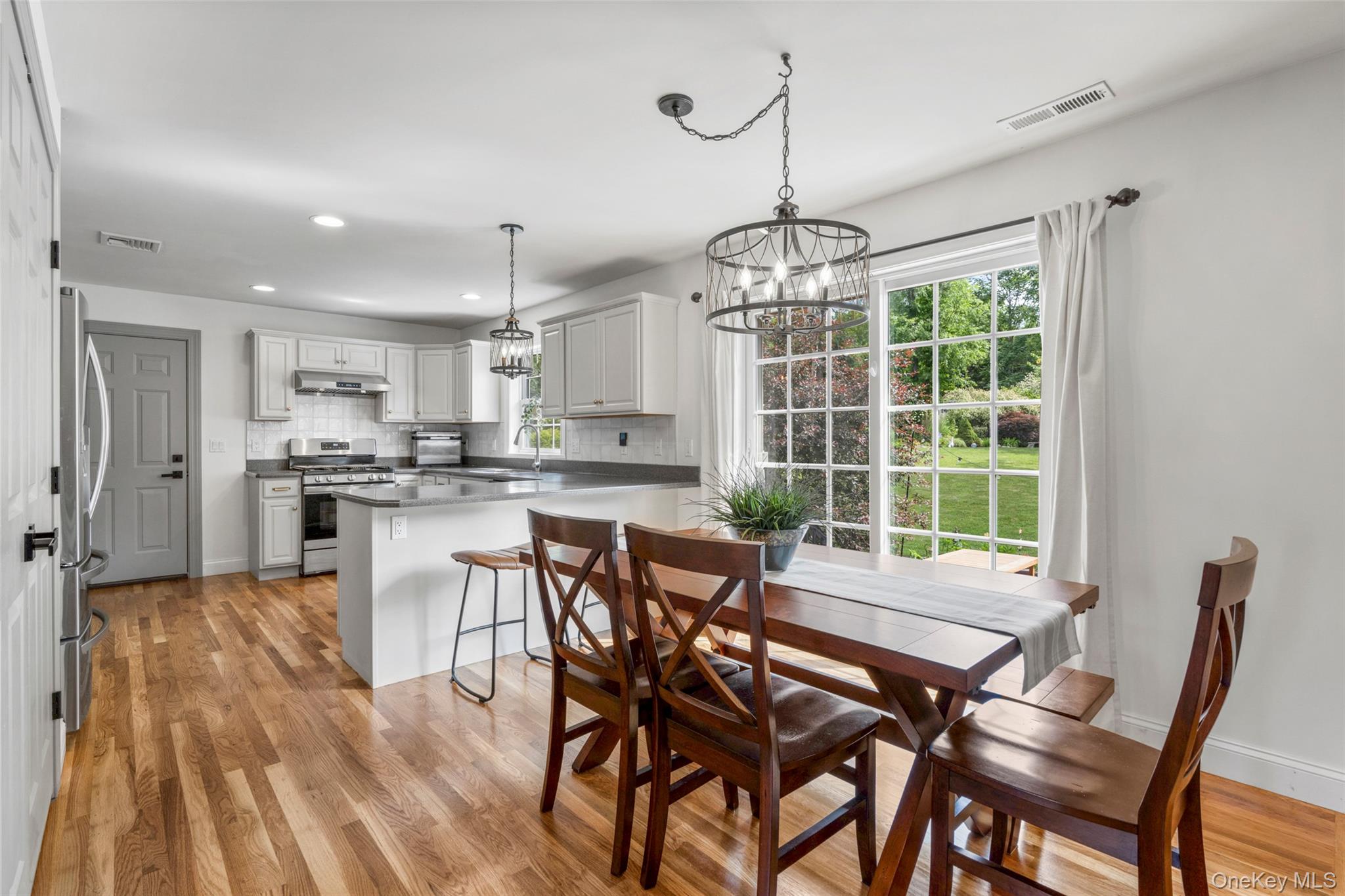 Poughkeepsie, New York 12603, United States, 4 Bedrooms Bedrooms, ,3 BathroomsBathrooms,Residential,Active,154091