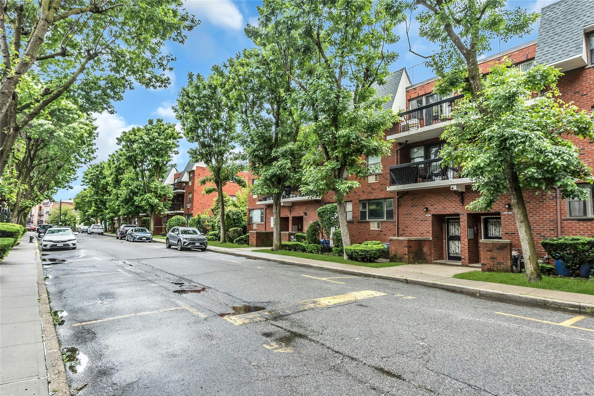 71-14 Sutton Place #1, Fresh Meadows, New York image 24