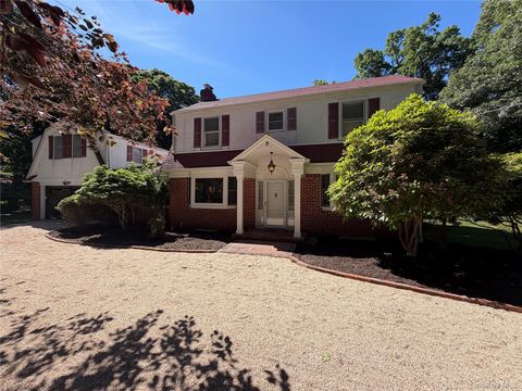 Homes For Sale - 7 Upper Devon Road<br/> Port Jefferson, NY 11777