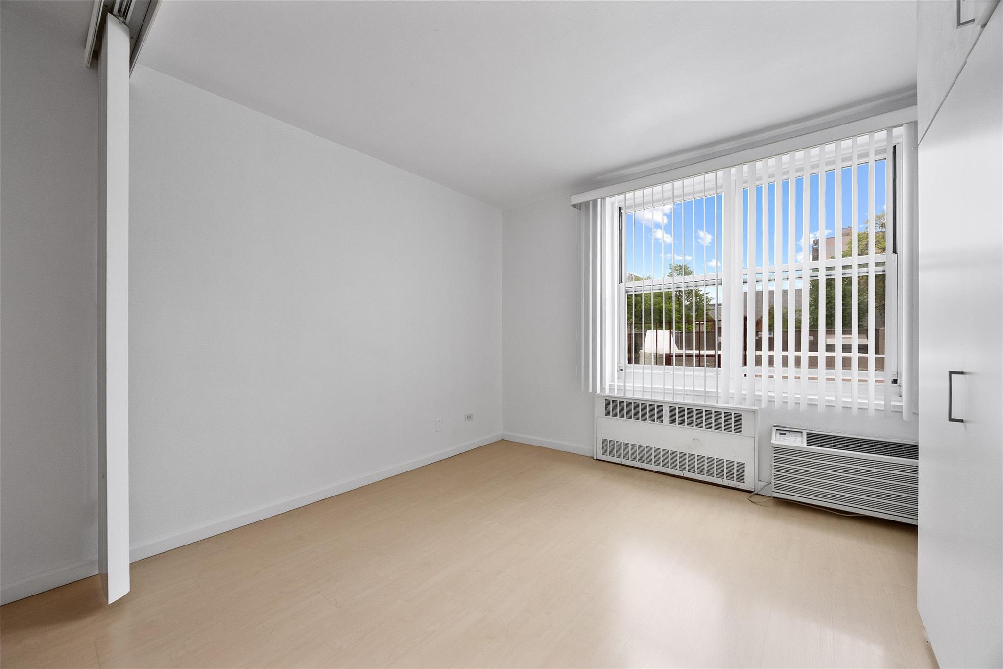 142-05 Roosevelt Avenue #331, Flushing, New York image 5