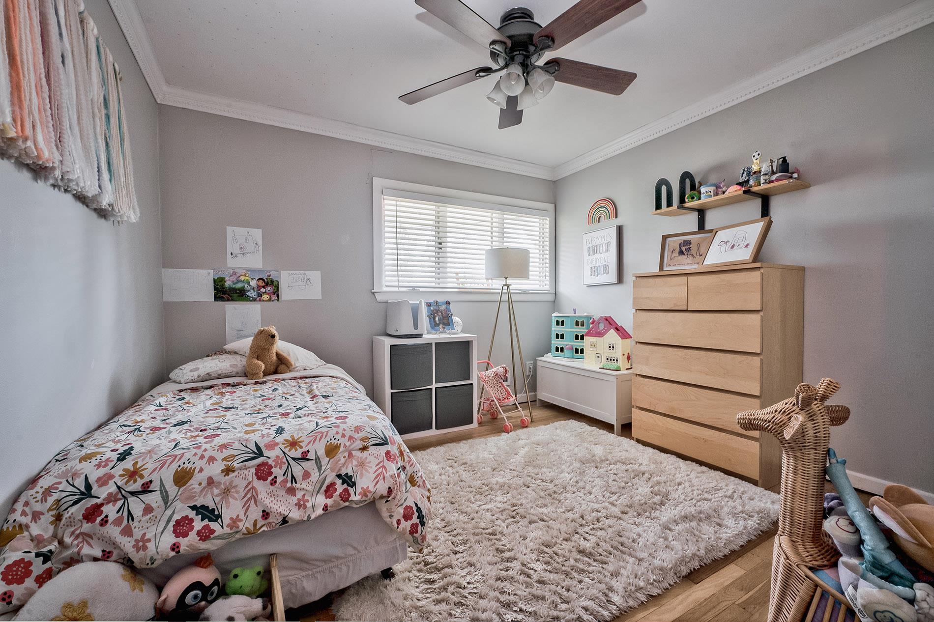 16 Bridle Lane, South Huntington, New York image 29