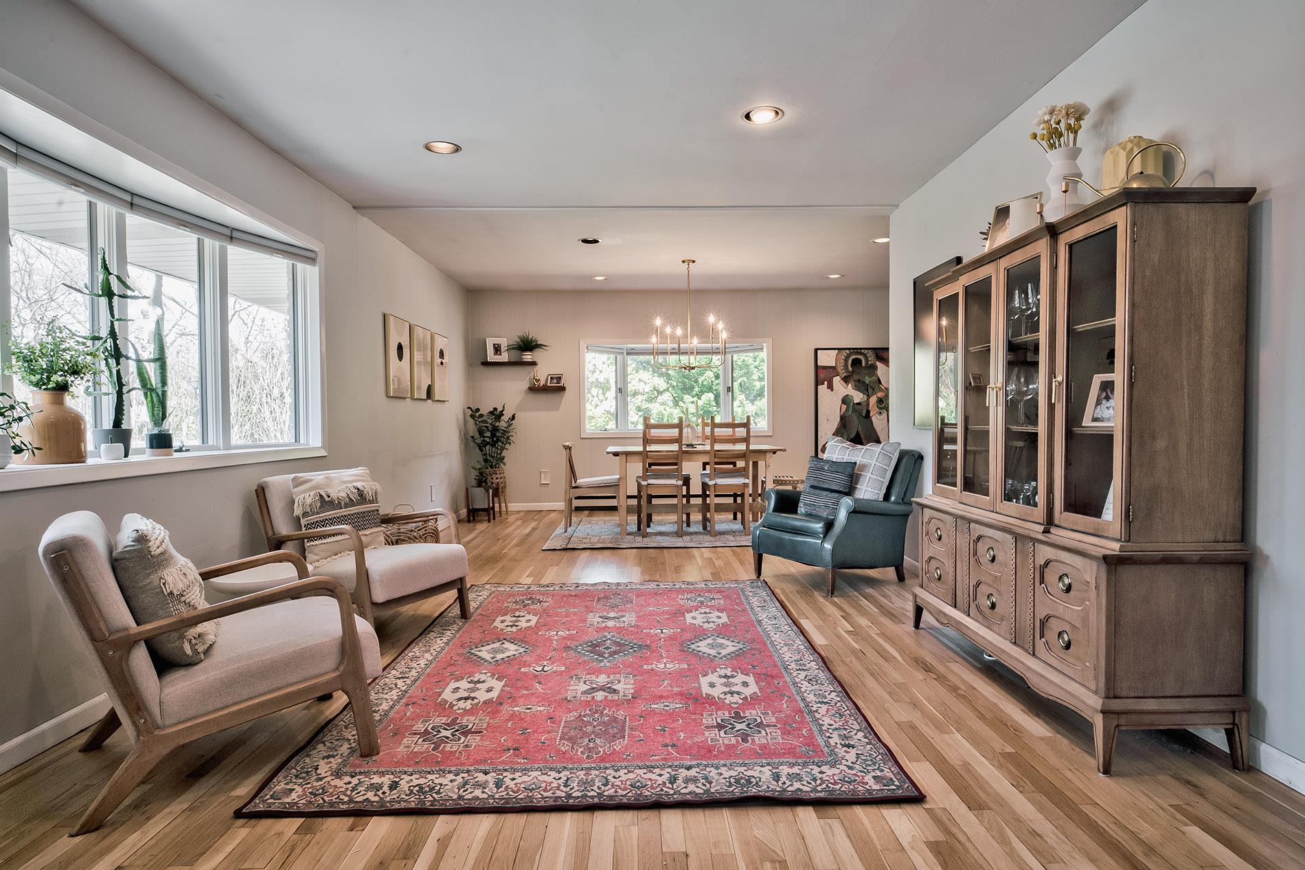 16 Bridle Lane, South Huntington, New York image 7